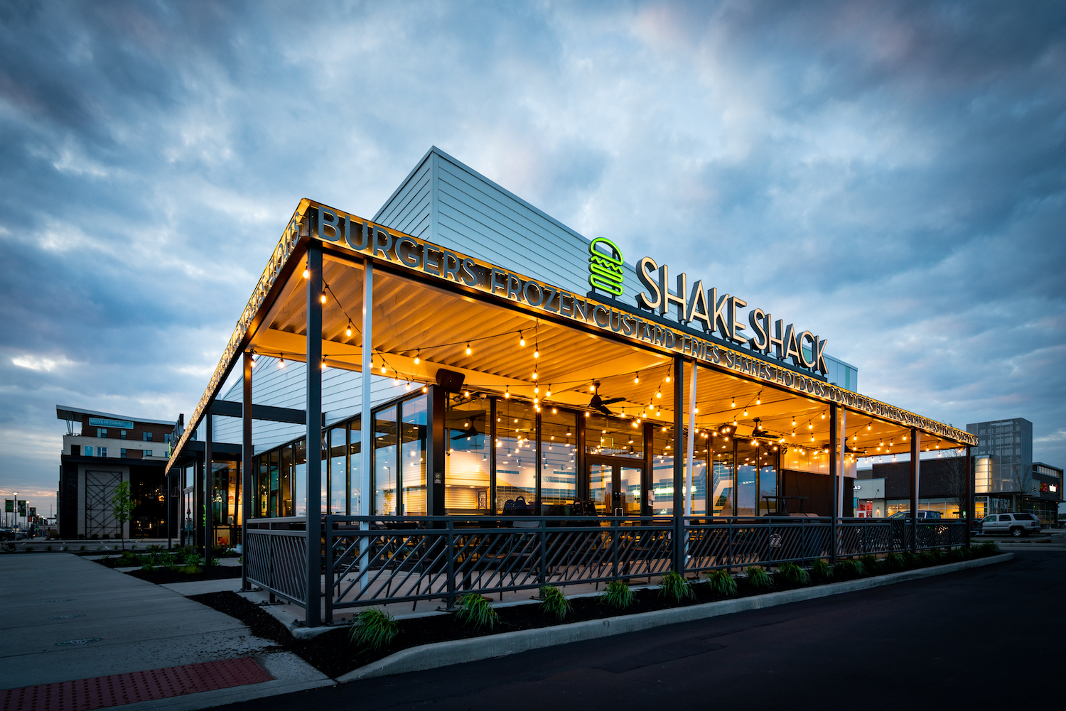 Digital innovation brings Shake Shack back from the brink