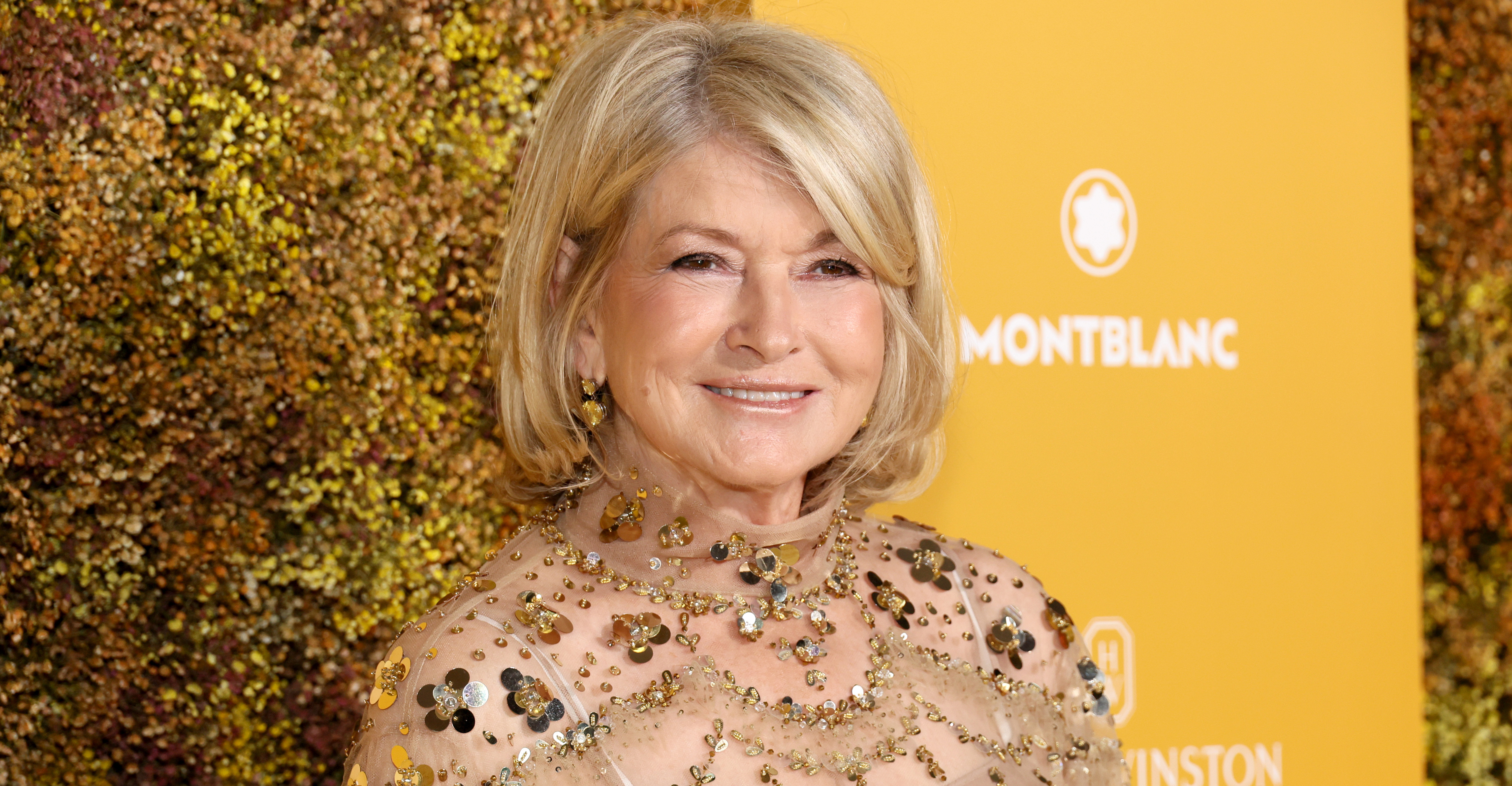 Dunkin' enlists Martha Stewart for Dunkintinis, martini swag