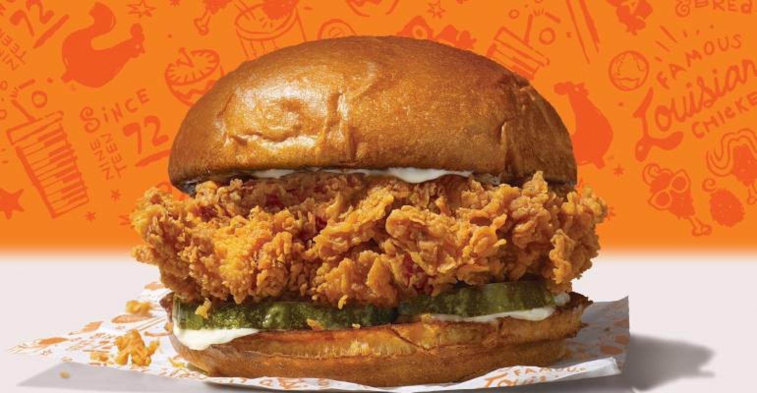 Trending Popeye S Chicken Sandwich Returns Bj S Offers Beer Nation S Restaurant News