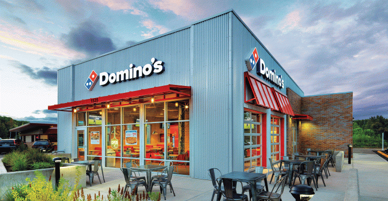 Domino's restaurant exterior