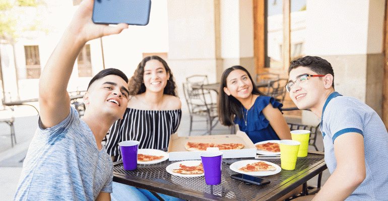 Gen Z restaurant consumers