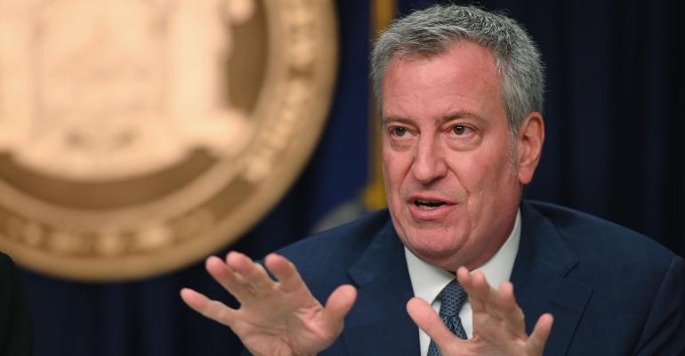 New-York-Mayor-Bill-De-Blasio-Postpones-Indoor-Dining.jpg