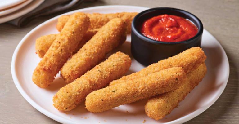 applebee's mozz sticks.jpg