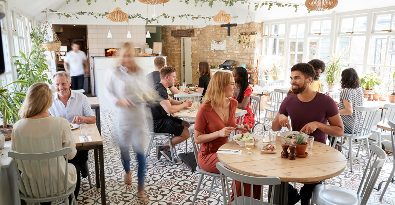 busy-restaurant.png