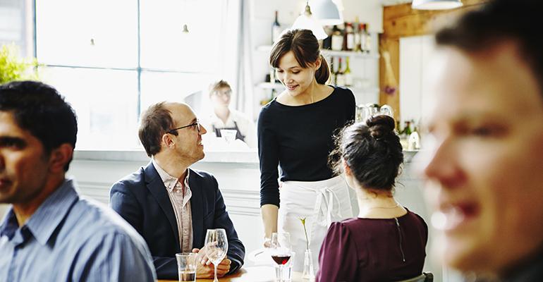 minimum-wage-restaurant-server.jpg