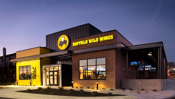 Antologi dæk Erhverv Buffalo Wild Wings' prototype targets repeat customers | Nation's  Restaurant News
