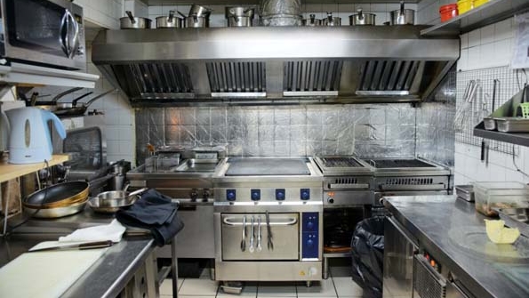 How to Upgrade Your Kitchen and Save Money at a Restaurant Supply